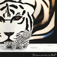 Handmade "Artisto Cats" sculpture - zebra lying Handmade artistic "Artisto Cats" sculpture - zebra lying - Crafty-Clayworks