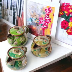 Small handmade masterpiece kung-fu teapot - 300mL - Crafty-Clayworks