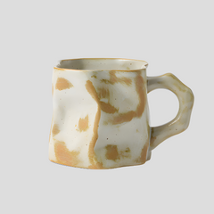 Handmade artistic and uneven "Bruised Knuckles" mug - 300mL - Crafty-Clayworks