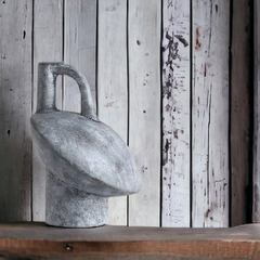 Handmade modern and abstract vase - grey Crafty-Clayworks