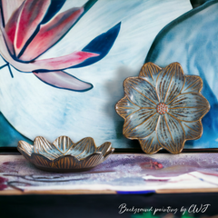 Handmade artistic "Lotus" bowl - Crafty-Clayworks